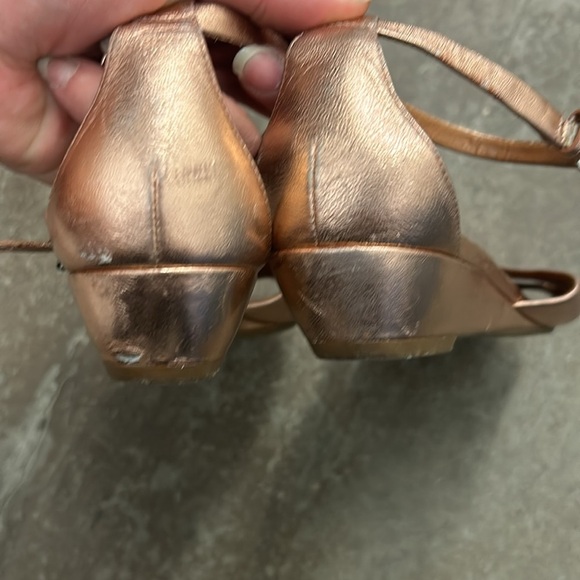 Marc by Marc Jacobs Women's rose gold Sandals - Picture 5 of 8